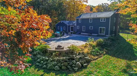 Exterior - 25 Hiawatha Dr, Exeter, RI 02822 photo 7 of 9