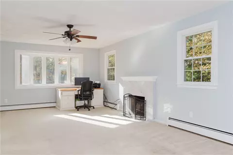 Living - 25 Hiawatha Dr, Exeter, RI 02822 photo 3 of 6