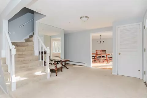 Entry Way - 25 Hiawatha Dr, Exeter, RI 02822 photo 2 of 2