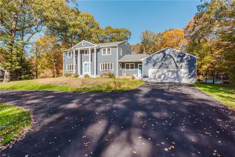 Exterior - 25 Hiawatha Dr, Exeter, RI 02822 photo 3 of 9