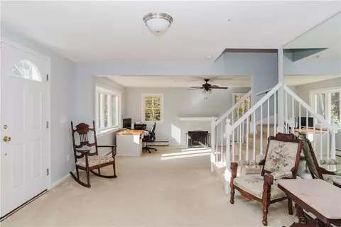 Living - 25 Hiawatha Dr, Exeter, RI 02822 photo 5 of 6
