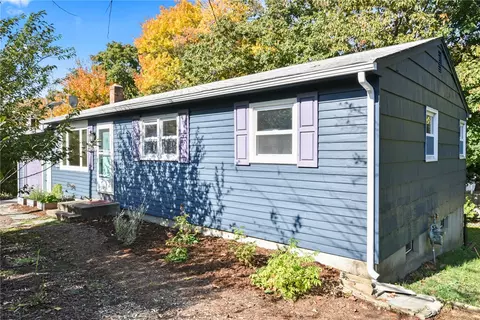 Exterior - 79 Barton Ave, Warwick, RI 02889 photo 3 of 9
