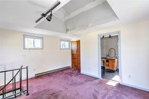 13 Everett Ave, Bristol, RI 02809 photo 17