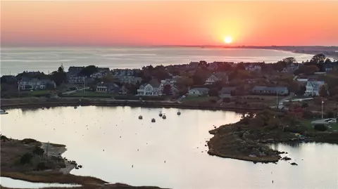 View/Area - 36 Spray Rock Rd, Westerly, RI 02891 photo 16 of 26
