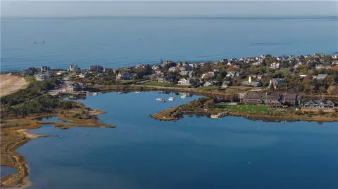 View/Area - 36 Spray Rock Rd, Westerly, RI 02891 photo 10 of 26