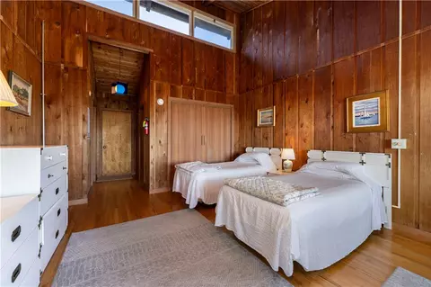 Bedroom - 36 Spray Rock Rd, Westerly, RI 02891 photo 2 of 4