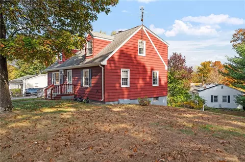 388 Thibeault Ave, Woonsocket, RI 02895 photo 3