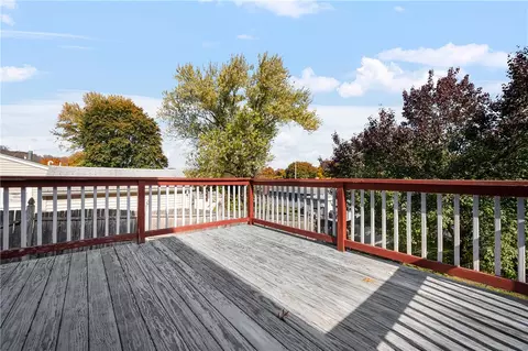 388 Thibeault Ave, Woonsocket, RI 02895 photo 7