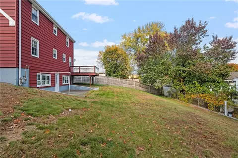 388 Thibeault Ave, Woonsocket, RI 02895 photo 9