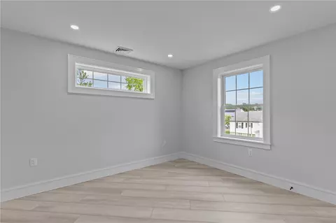 45 Bellevue Ave, Westerly, RI 02891 photo 37