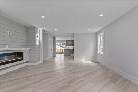 45 Bellevue Ave, Westerly, RI 02891 photo 19