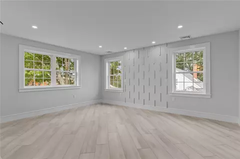 45 Bellevue Ave, Westerly, RI 02891 photo 28