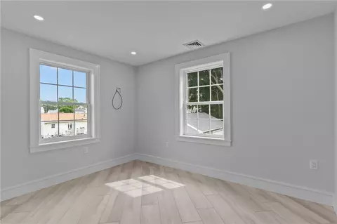 45 Bellevue Ave, Westerly, RI 02891 photo 40