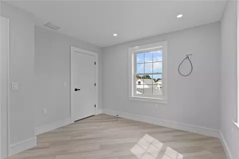 45 Bellevue Ave, Westerly, RI 02891 photo 41