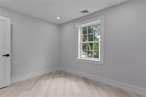 45 Bellevue Ave, Westerly, RI 02891 photo 47