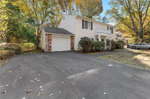 Exterior - 19 Eagle Run #A, East Greenwich, RI 02818 photo 2 of 5