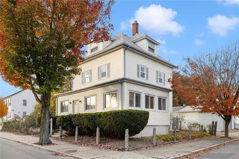 112 Ledge St, Providence, RI 02904