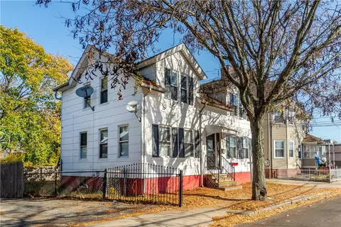 71 Clay St, Central Falls, RI 02863