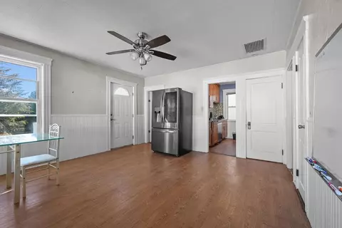 218 Joffre Ave, Woonsocket, RI 02895 photo 13