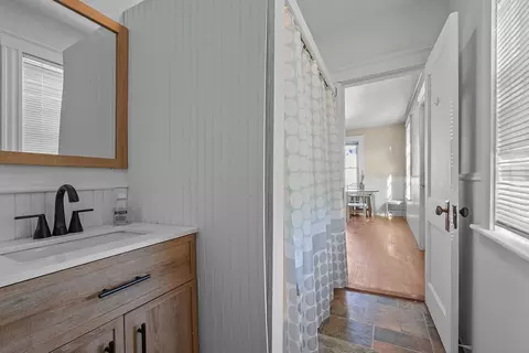 218 Joffre Ave, Woonsocket, RI 02895 photo 17