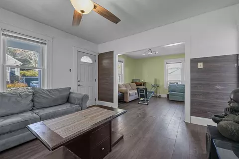 218 Joffre Ave, Woonsocket, RI 02895 photo 8
