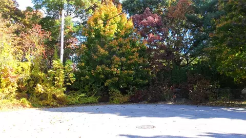 0 Lillian Ct, Warwick, RI 02886 photo 2