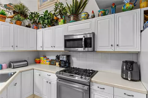 773 Williamsburg Cir, Warwick, RI 02886 photo 14