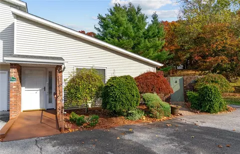773 Williamsburg Cir, Warwick, RI 02886 photo 26