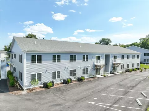 11 Gray Coach Ln #1115, Cranston, RI 02921