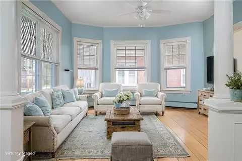 110 Winter St, Woonsocket, RI 02895 photo 4