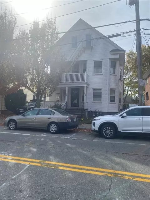 904 Park Ave, Cranston, RI 02910