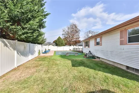 Exterior - 33 Morse Ave, Warwick, RI 02886 photo 6 of 6