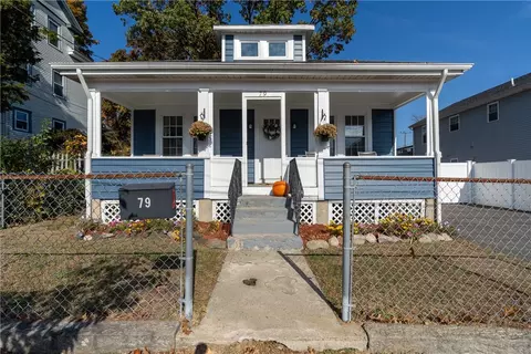 79 Morris Ave, Pawtucket, RI 02860