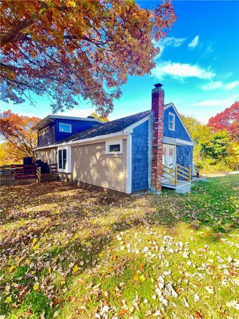Exterior - 39 Louise St, Woonsocket, RI 02895 photo 4 of 8