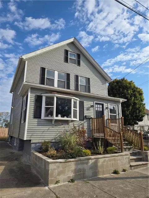 196 Wilmarth Ave, East Providence, RI 02914