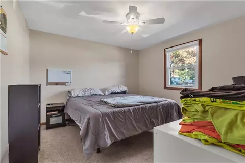 Bedroom - 210 Pinegrove Ave, Warwick, RI 02889 photo 1 of 9