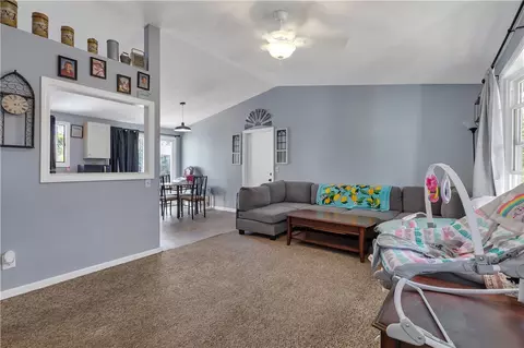 Living - 210 Pinegrove Ave, Warwick, RI 02889 photo 1 of 2
