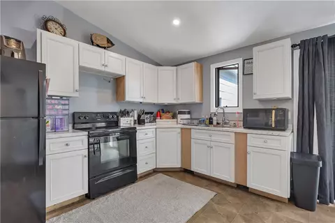 Kitchen - 210 Pinegrove Ave, Warwick, RI 02889 photo 4 of 6