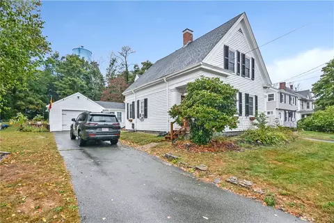 368 Elm St, West Bridgewater, MA 02379