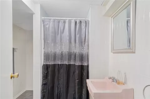 27 Priscilla Rd, Woonsocket, RI 02895 photo 24