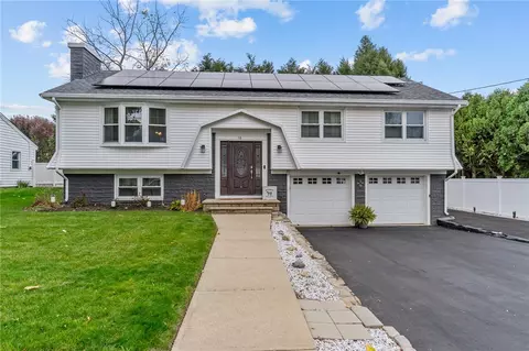 10 Fairbanks Ave, East Providence, RI 02914