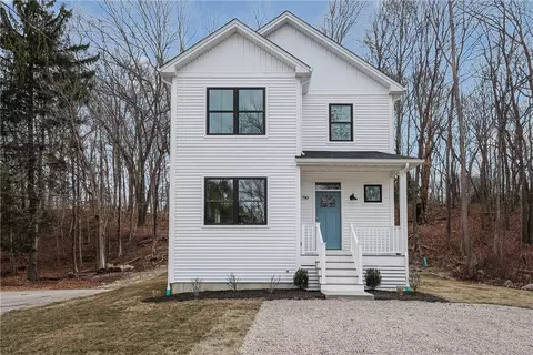 780 Tower Hill Rd, North Kingstown, RI 02852