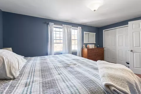 122 Capwell Ave, Woonsocket, RI 02895 photo 14