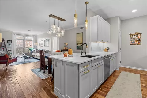 1000 Providence Pl #352, Providence, RI 02903