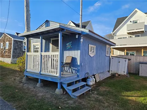 854 Matunuck Beach Rd 8th St E #STE 023, South Kingstown, RI 02879