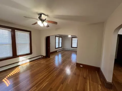 Living - 1856 Mendon Rd, Woonsocket, RI 02895 photo 1 of 3