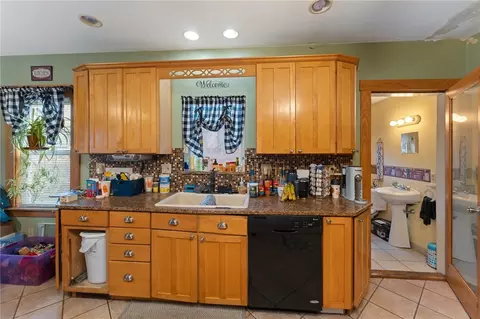 Kitchen - 12 Cold Spring Ln, Mapleville, RI 02839 photo 1 of 4