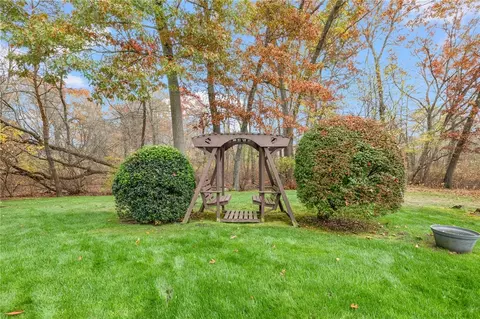 10 Cahir Ct, Warwick, RI 02889 photo 37