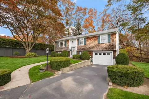 10 Cahir Ct, Warwick, RI 02889 photo 38
