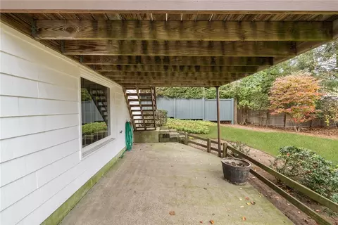 10 Cahir Ct, Warwick, RI 02889 photo 35